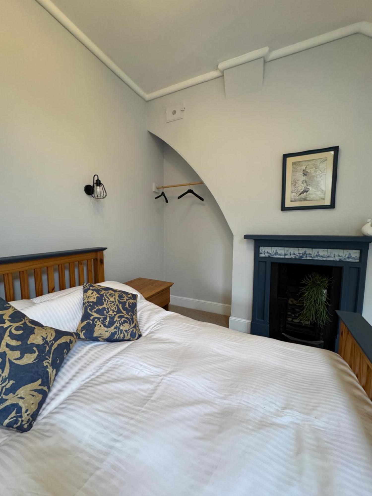 The Staff Quarters * Shifnal
